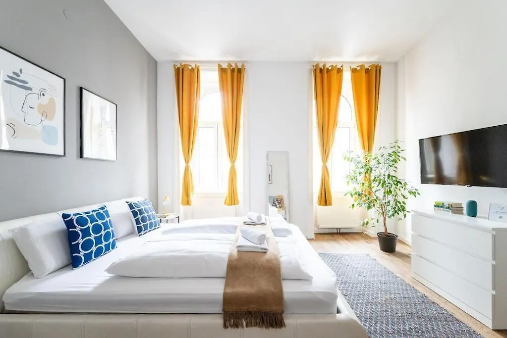 Lite 1Br Near Metro & Center By Hm Apartment Vienna